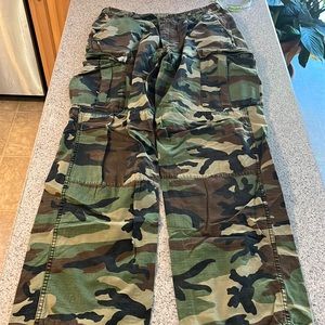 Old Navy Camo Cargo Pants